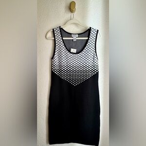 CARMEN Marc Valvo | NWT Knit Black Fitted Cocktail Dress Sleeveless M Bodycon